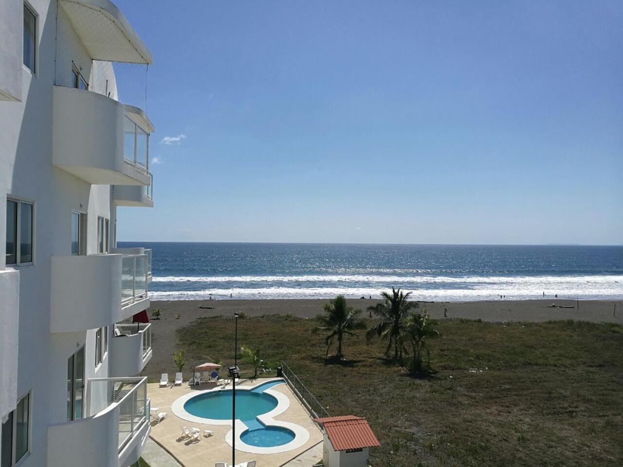 Playa La Barqueta , Las Olas Tower Front David Eksteriør billede