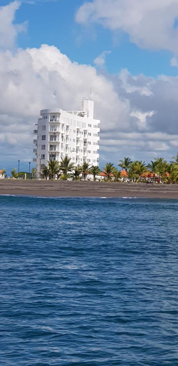Playa La Barqueta , Las Olas Tower Front David Eksteriør billede