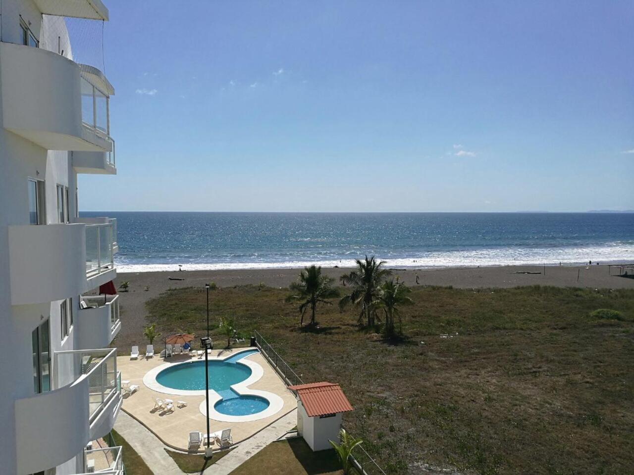 Playa La Barqueta , Las Olas Tower Front David Eksteriør billede
